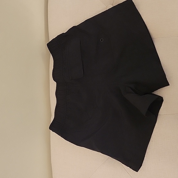 Old Navy Boys Active Shorts | Size 6-7 | Smoke-Free Home - Picture 2 of 3